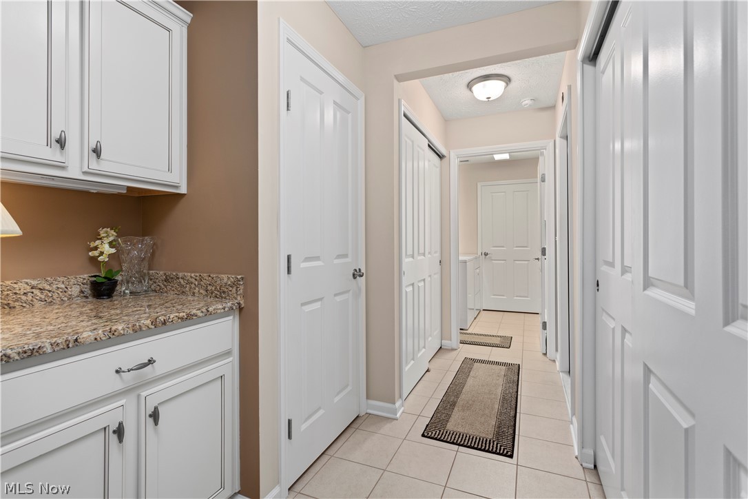 West Vly Condos Ph 18 1 - Residential