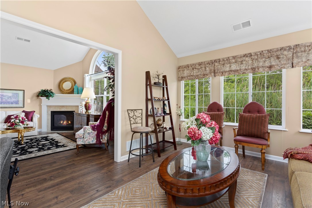 West Vly Condos Ph 18 1 - Residential