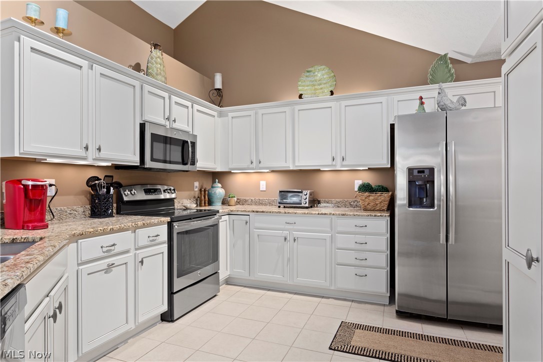 West Vly Condos Ph 18 1 - Residential