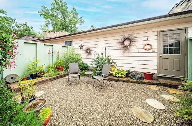 Deepwood Condo - Residential