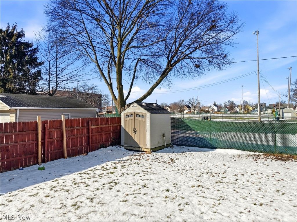 Photo of 2064 Halstead Avenue, Lakewood, OH 44107 (MLS # 5189831)