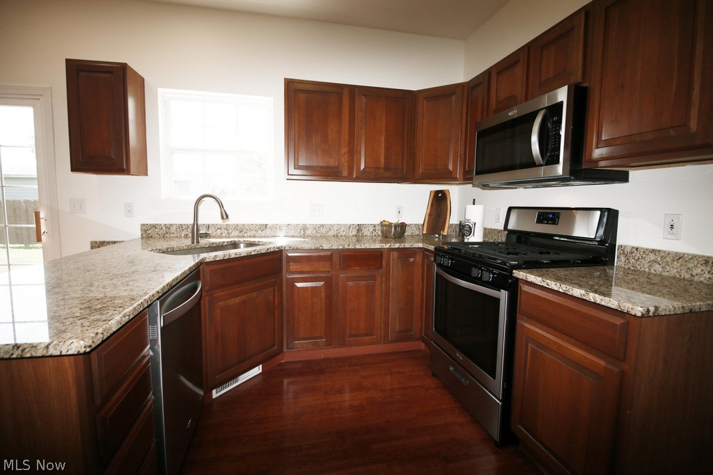 Woods/Ethans Green Cluster De - Residential