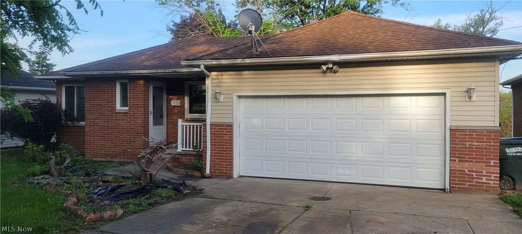 Photo of 4852 E 81st Street, Garfield Heights, OH 44125 (MLS # 5212468)