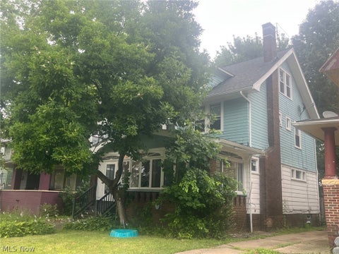 Photo for 1101 Carlyon Road