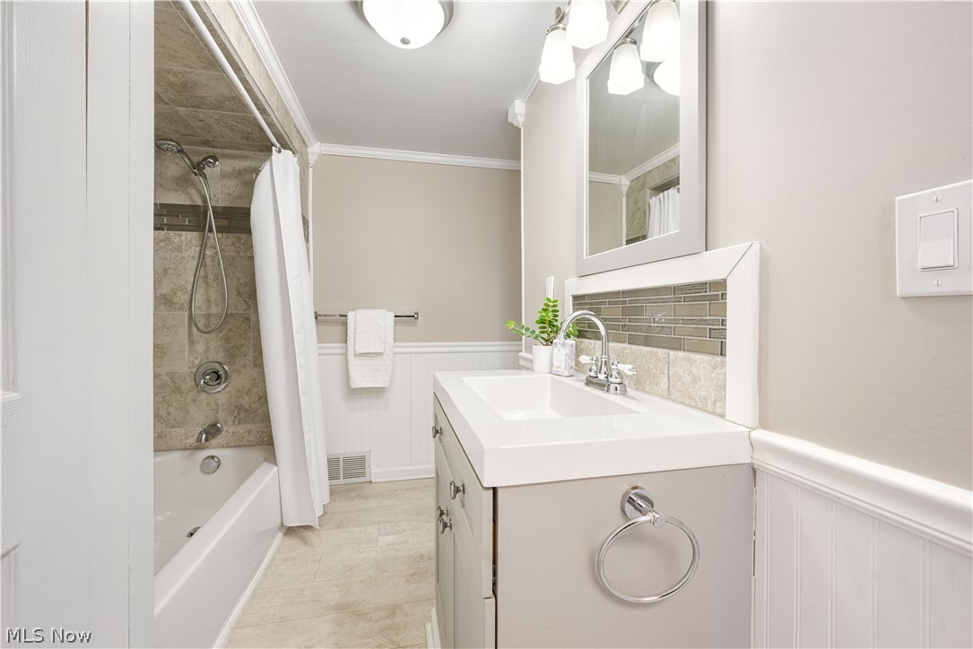 Oak Knoll - Residential