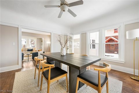 Tiny photo for 165 Oak Knoll Avenue NE, Warren, OH 44483 (MLS # 5186500)