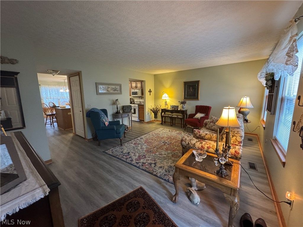 Photo of 190 Steele Avenue, Painesville, OH 44077 (MLS # 5195477)