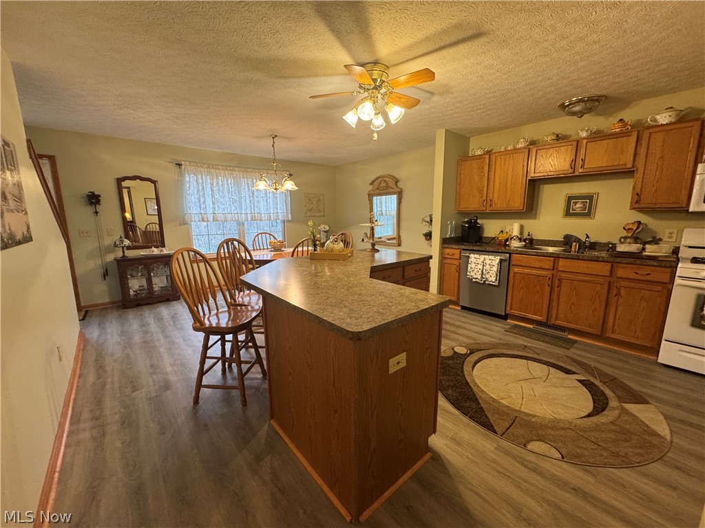 Steele Sub - Residential