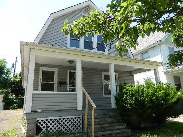 A G Frisbies Warner Road - Residential