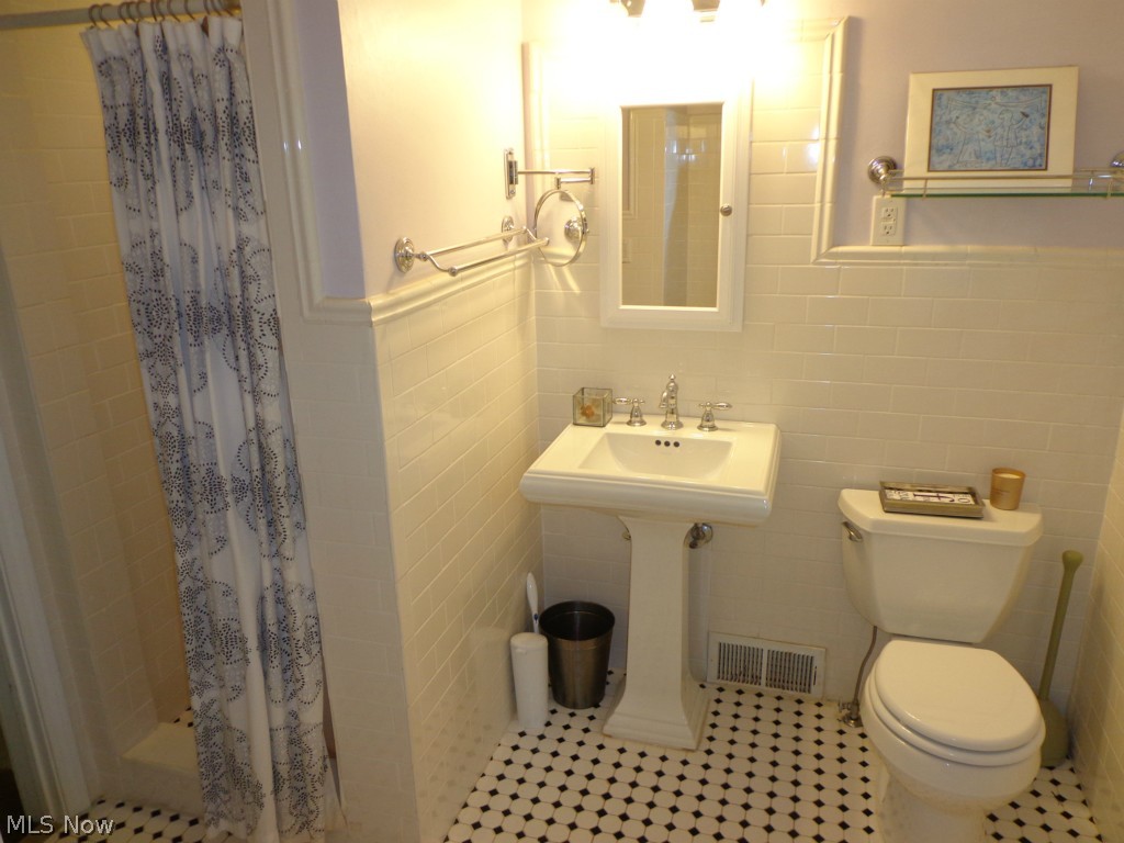 Briar Hill Suburban Colony - Residential