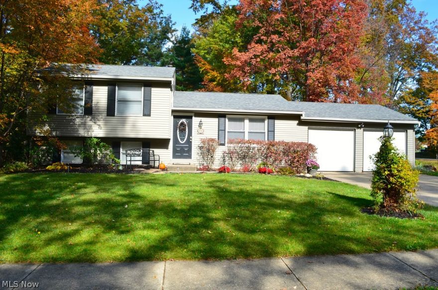 A fantastic Place to entertain inside and out with 1830 Sqft of living space and additional 210 sqft in finished basement(not including the the workshop/storage room). Enjoy knowing that this home has been fully updated and is only waiting for its new owner! The main level features a spacious open floor plan that includes living room, dining room, kitchen, great room, and bath.The upstairs offers 3 bedrooms and a bathroom. The downstairs includes huge family room, fireplace, and laundry room. Next is just a few stairs down to the finished basement which includes a large recreation room/ toyroom, 4th bedroom/office, and the huge workshop/storage room. The outside of this home includes a 3 tier deck, patio, pool, Rainbow playground, shed, and bondifre area all on almost 3/4 an acre. Updates include: new furnace 2014, new water heater 2014, new electric box 2014, New gutters 2013, All flooring throughout home 2012, all new stainless steel appliances 2012, complete basement remodel 2013, u