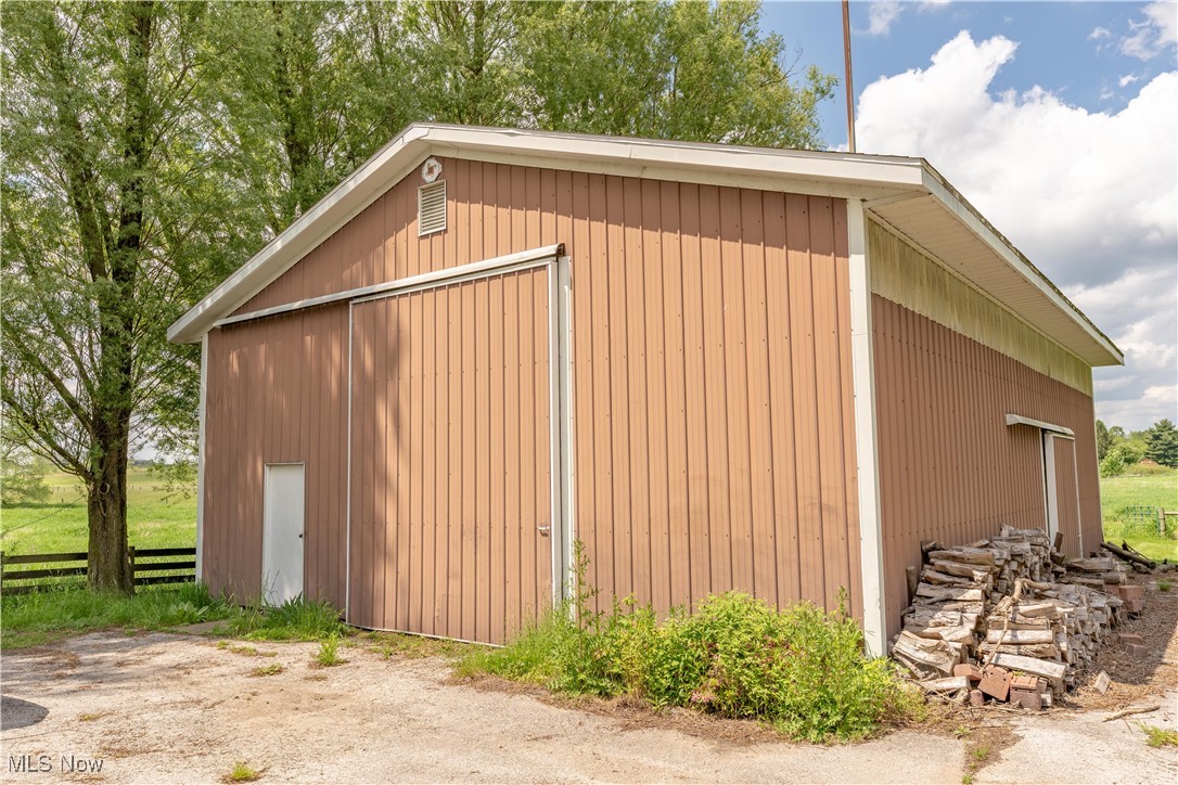 1145 Midway Street, Uniontown, Ohio image 25