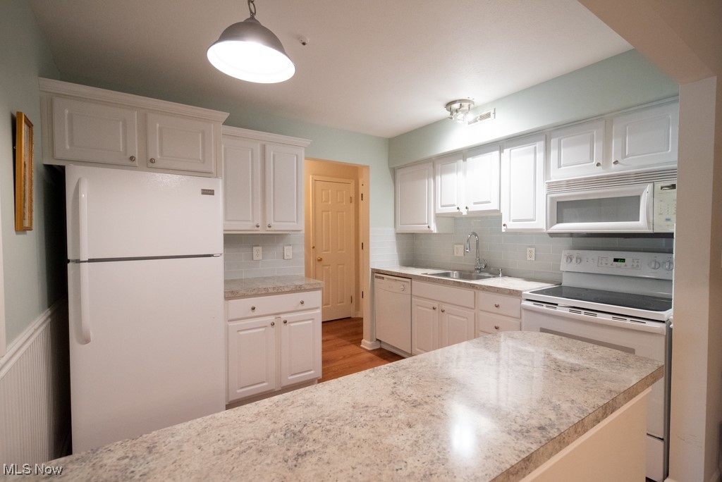 Versailles At Hudson Condo - Residential Lease