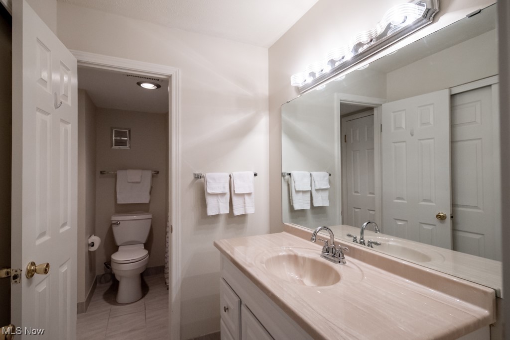 Versailles At Hudson Condo - Residential Lease