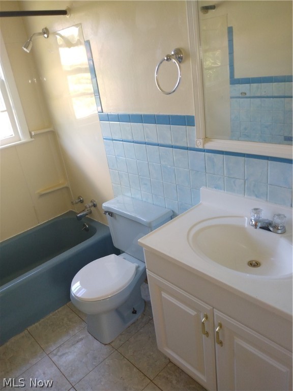 City/Youngstown - Residential Lease