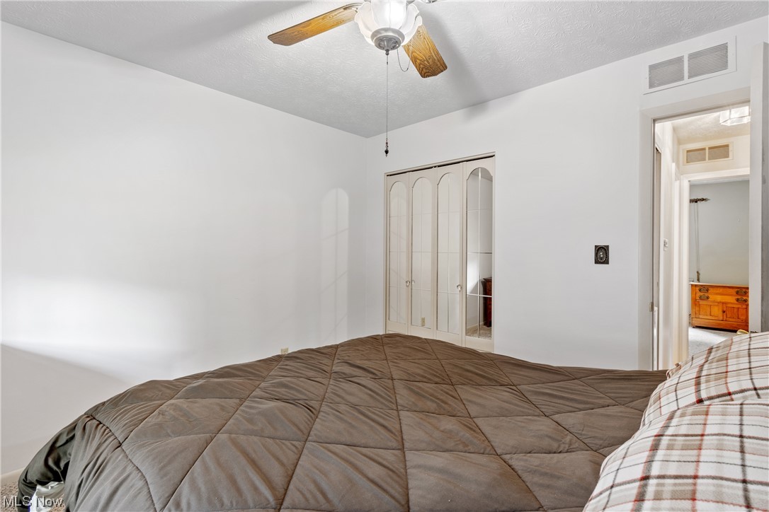 Country Club Apt Homes North Condo - Residential