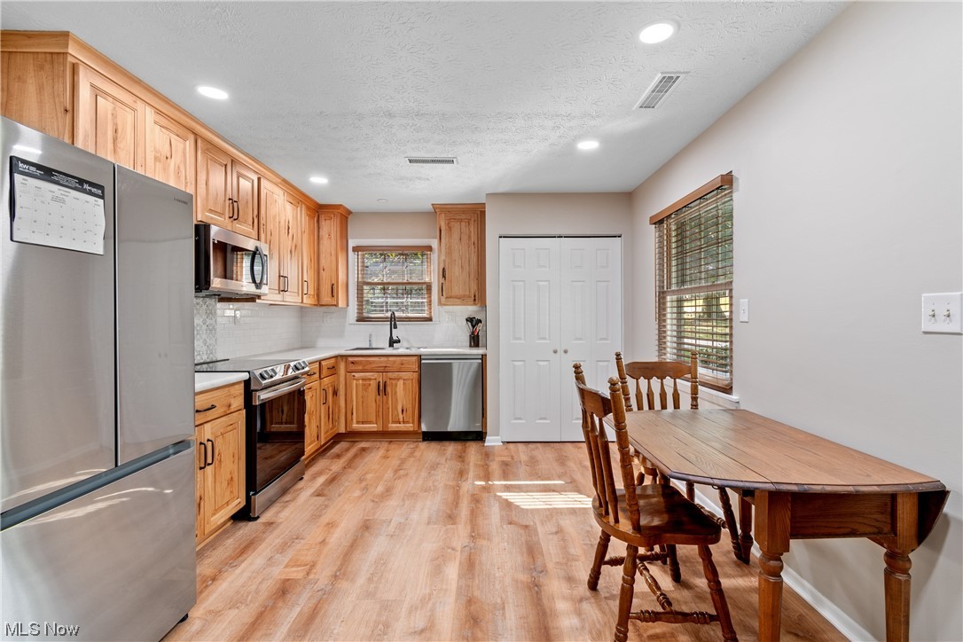 Country Club Apt Homes North Condo - Residential