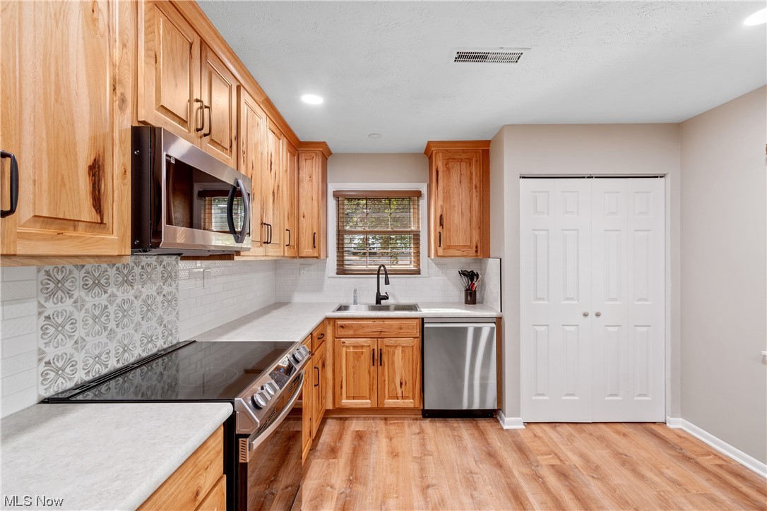 Country Club Apt Homes North Condo - Residential