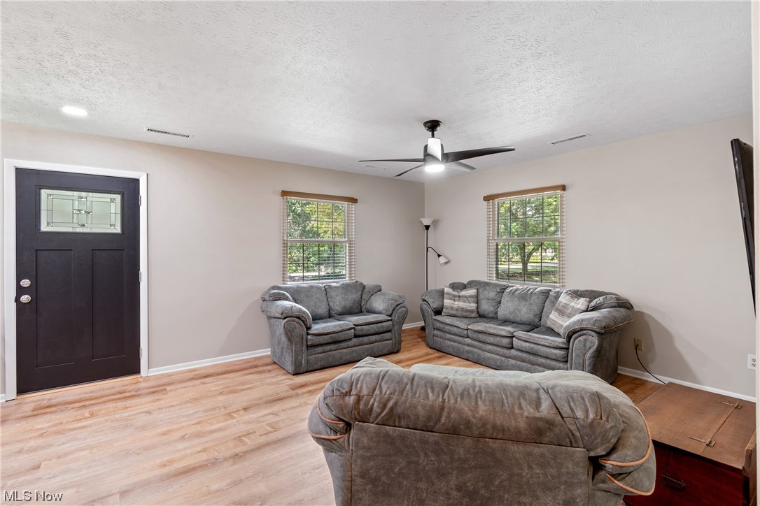 Country Club Apt Homes North Condo - Residential