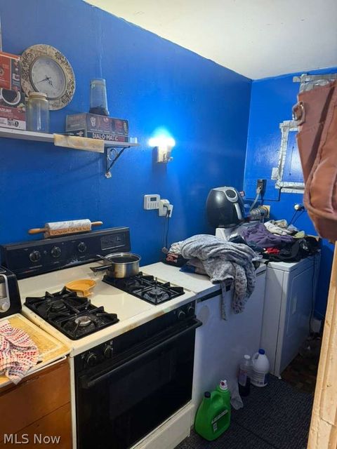 Tiny photo for 4258 Hickory Lane, Warrensville Heights, OH 44128 (MLS # 5203144)