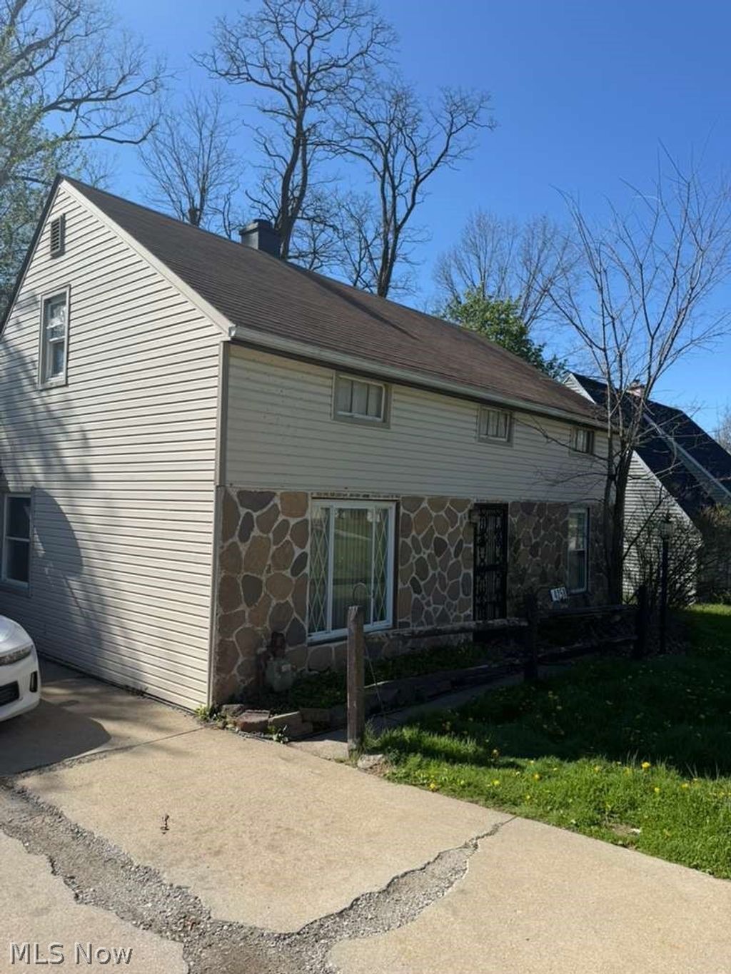 Photo of 4258 Hickory Lane, Warrensville Heights, OH 44128 (MLS # 5203144)