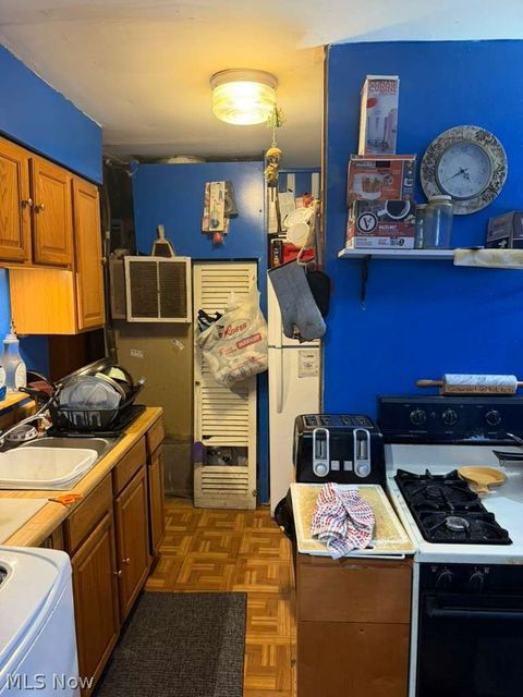 Tiny photo for 4258 Hickory Lane, Warrensville Heights, OH 44128 (MLS # 5203144)