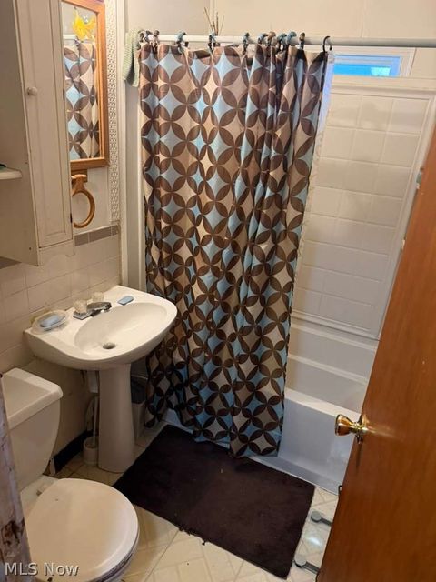 Tiny photo for 4258 Hickory Lane, Warrensville Heights, OH 44128 (MLS # 5203144)