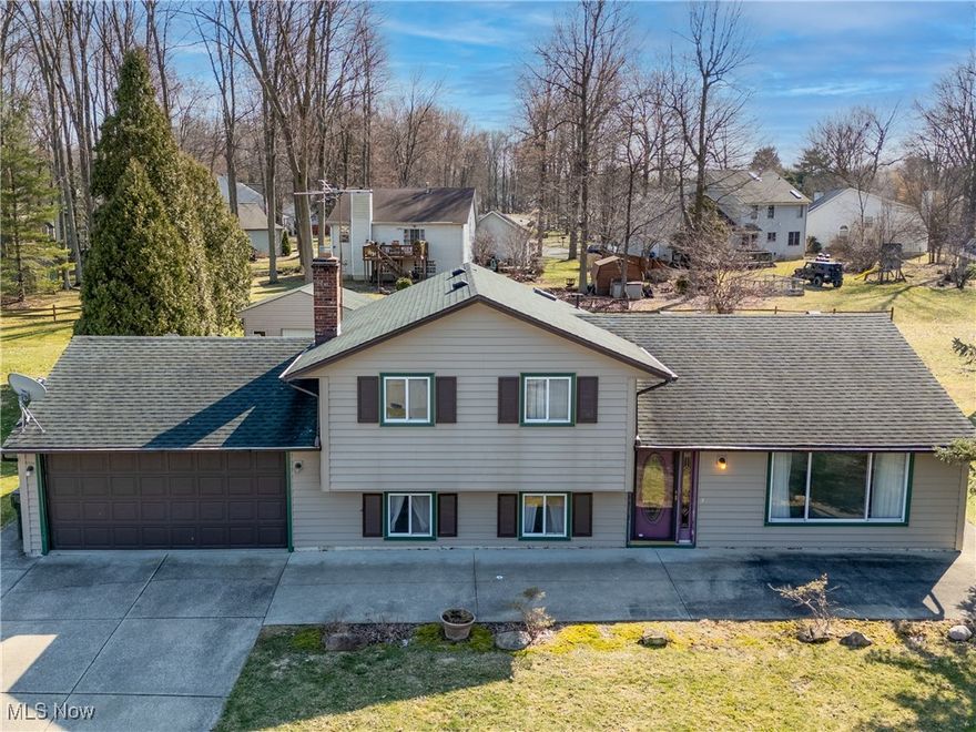 Rare opportunity...located in a very desirable area in the heart of North Ridgeville.  Close to schools, highways and 
shopping!  This lovely home has endless potential.  Kitchen has ample cabinets and has been updated, includes all 
appliances.  Dishwasher was new but never installed.  Large rooms and lots of storage throughout. Welcoming and 
warm family room, complete with a woodburning fireplace.  Fireplace never used. Lower level has access to outside. 
Home has been cared for and just waiting for your personal touch!  Cement all around the perimeter, with a patio in 
both the front and back.  Enjoy your summer evenings on the back patio with a large yard.  Extra storage shed in back 
yard is perfect for lawnmower and tools.  Located on a quiet steet in a cul-de-sac.  *Home is being sold as is*. Seller to 
make no repairs