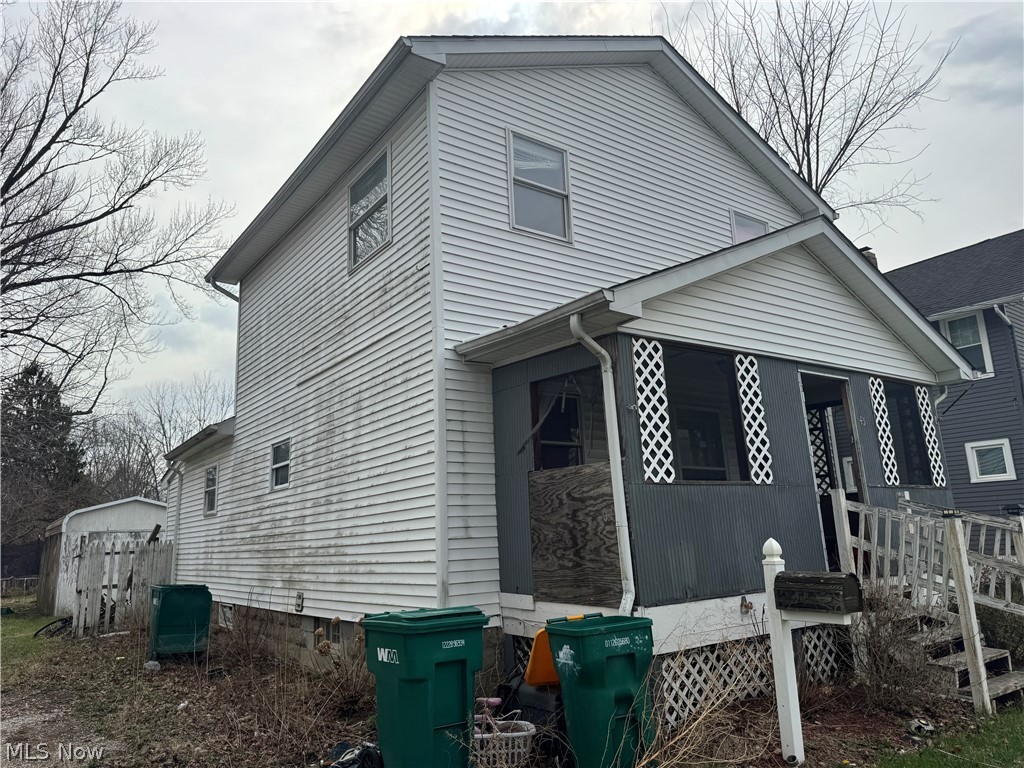 Connecticut Western Reserve Su - Residential