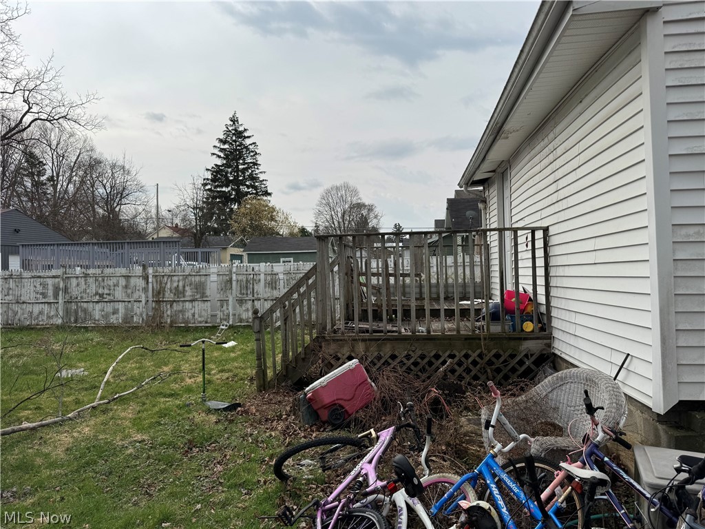 Connecticut Western Reserve Su - Residential