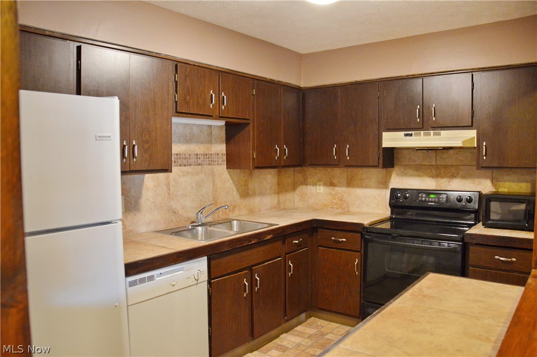 Lockwood Ridge Condo - Residential