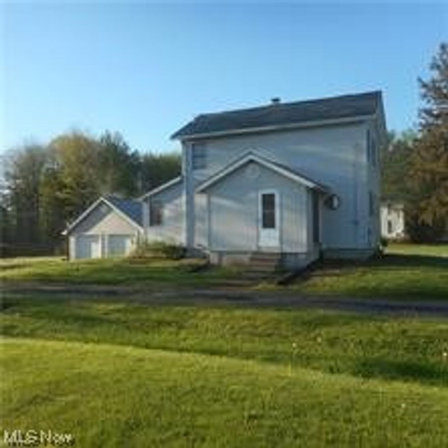Welcome to Liberty Street and Liberty Park.The home was updated in 2017 with new roof,vinyl siding,kitchen,enclosed porch,and hot water tank.
The main floor has an eat in kitchen with a pantry,living room,full bathroom, and laundry with appliances. Two bedrooms and bathroom upstairs.
2 Car garage on less than one acre of land .10 minutes to Lake Milton for boating, fishing, and swimming.
