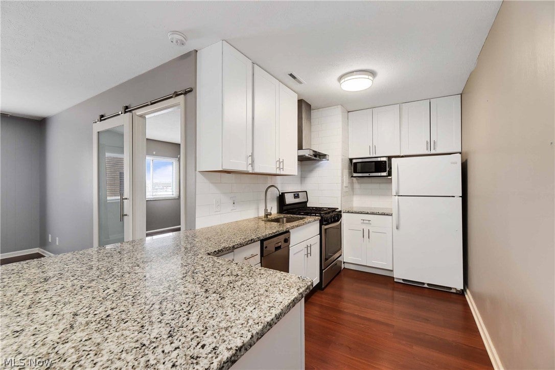25735 Lorain Road 506