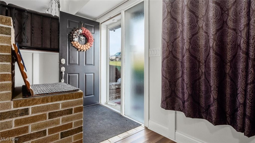 Photo of 350 Walker Drive, Zanesville, OH 43701 (MLS # 5178210)