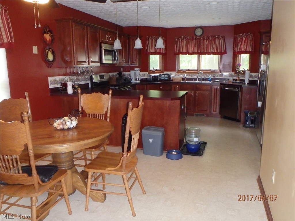 Leonard - Residential