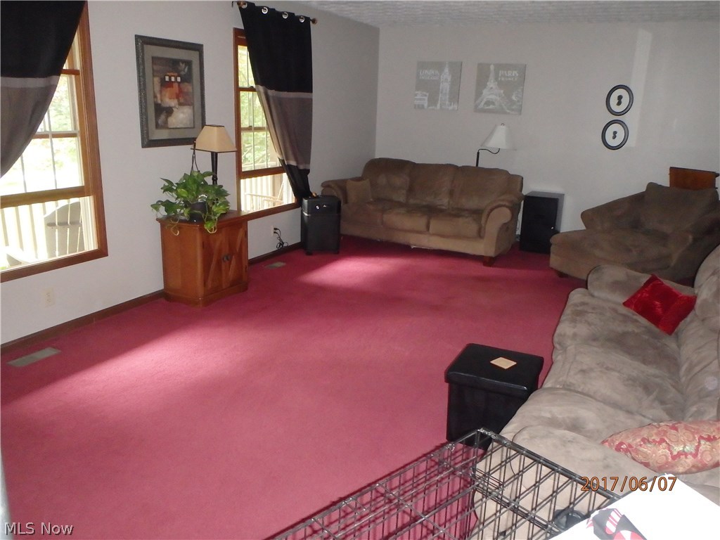 Leonard - Residential