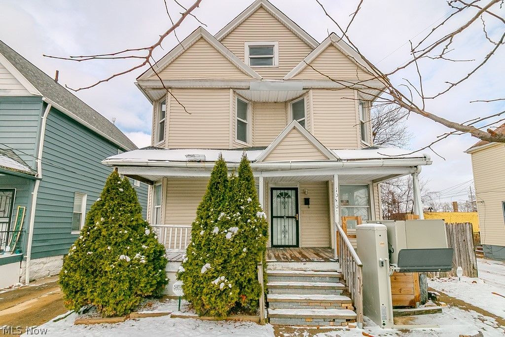 Photo of 10401 Olivet Avenue, Cleveland, OH 44108 (MLS # 5210489)