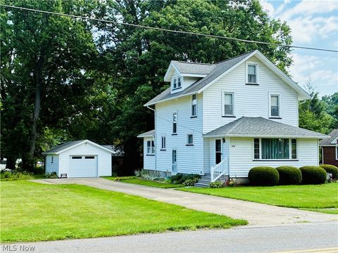 Homes For Sale - 504 S Milton Street<br/> Wayne County, Smithville, OH 44677