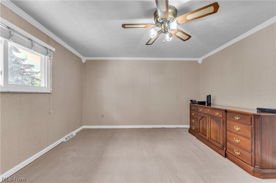 Holiday Hills 01 - Residential