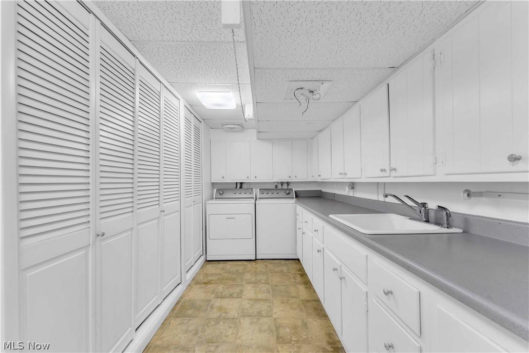 Holiday Hills 01 - Residential