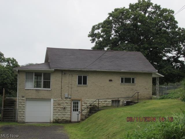 One story brick home with 1 bedroom, 1 bathroom and a 1 car attached garage. Situated on 1.45 with an enclosed porch. This is a Fannie Mae HomePath Property.