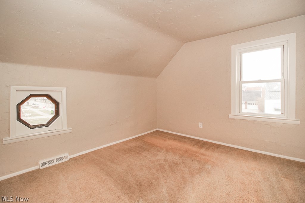 Mix King & Gibbs - Residential Lease