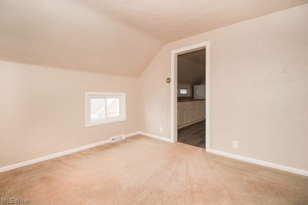 Mix King & Gibbs - Residential Lease