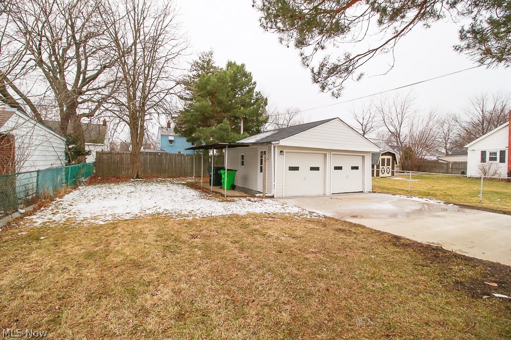 Mix King & Gibbs - Residential Lease