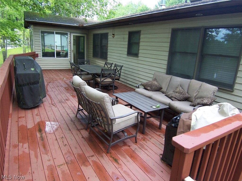 Roaming Rock - Residential