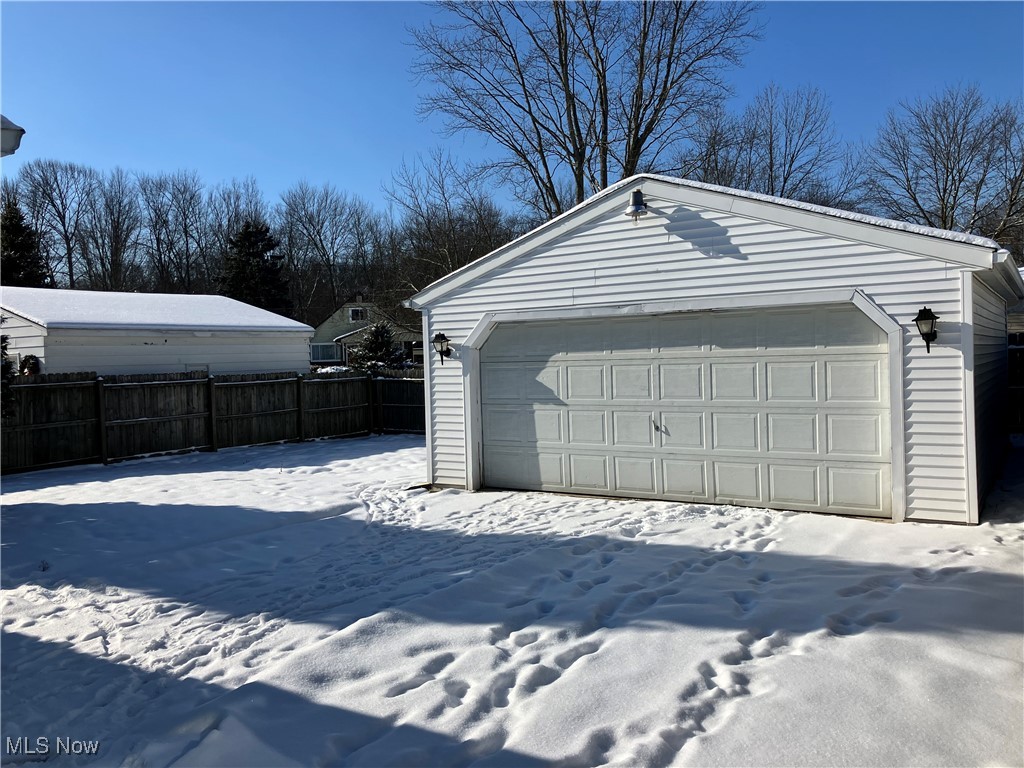 2928 Derby Street, Akron, Ohio image 4