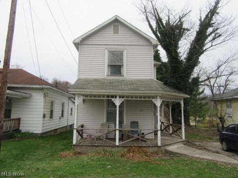 Homes For Sale - 465 Stewart Street<br/> Zanesville, OH 43701