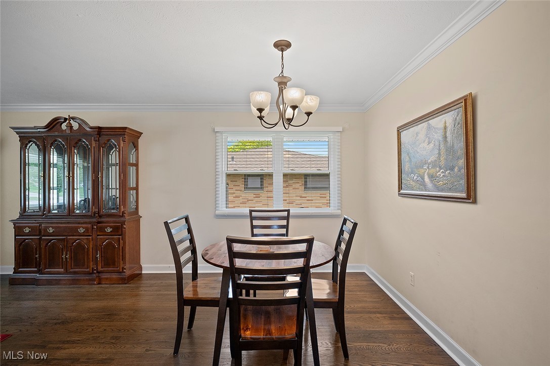 7278 Barton Hill Drive, Parma, Ohio image 11