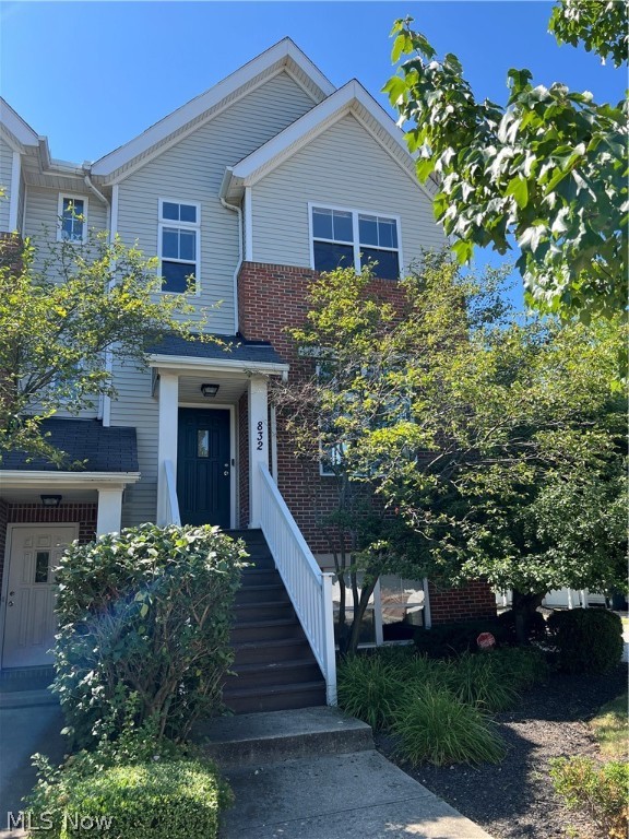 Greyton Court Twnhse Ph II - Residential