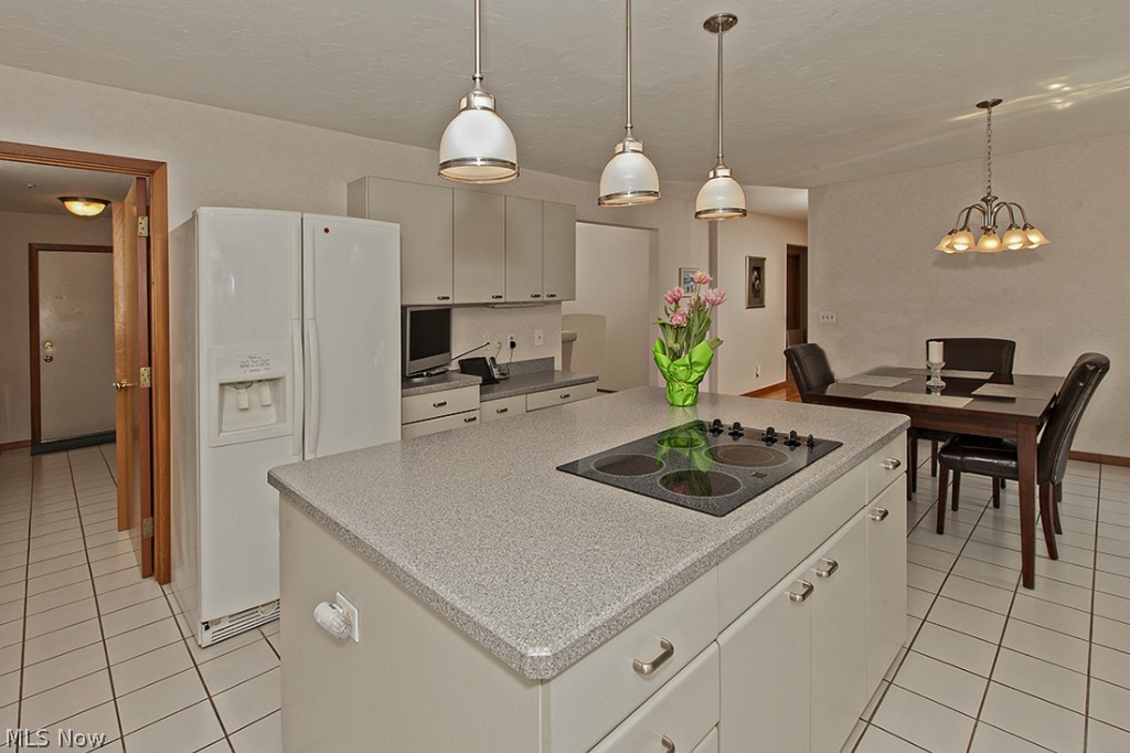 Hilltop Drive - Residential